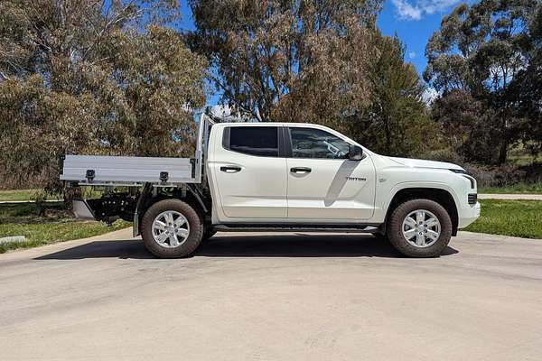2025 Mitsubishi Triton GLX+ MV 4X4