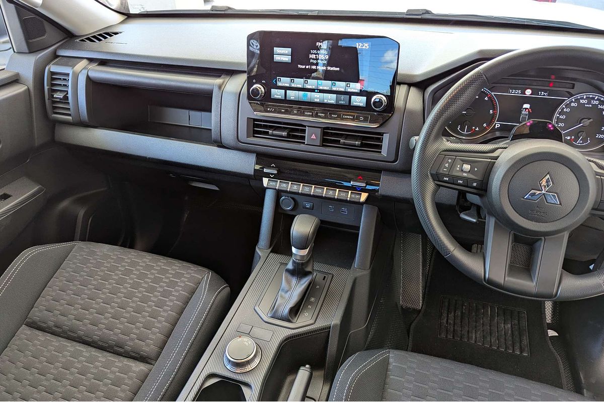 2025 Mitsubishi Triton GLX+ MV 4X4