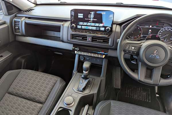 2025 Mitsubishi Triton GLX+ MV 4X4