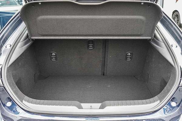 2025 Mazda 3 G20 Evolve BP Series