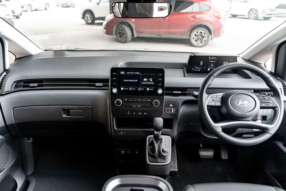 2025 Hyundai STARIA LOAD Premium US4.V3