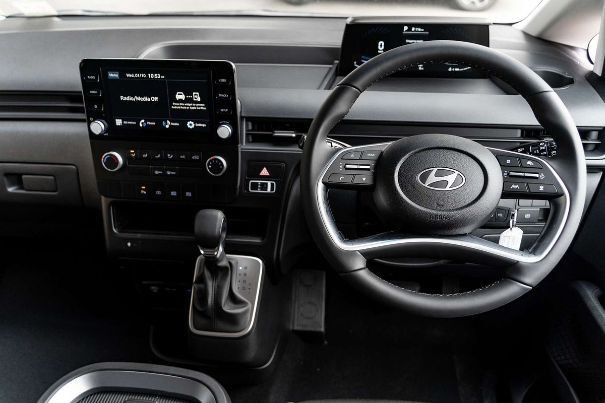 2025 Hyundai STARIA LOAD Premium US4.V3