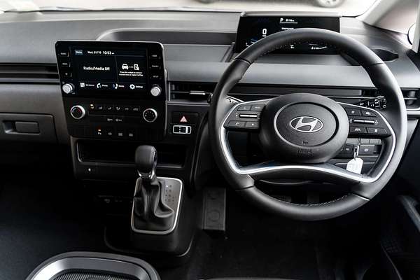 2025 Hyundai STARIA LOAD Premium US4.V3