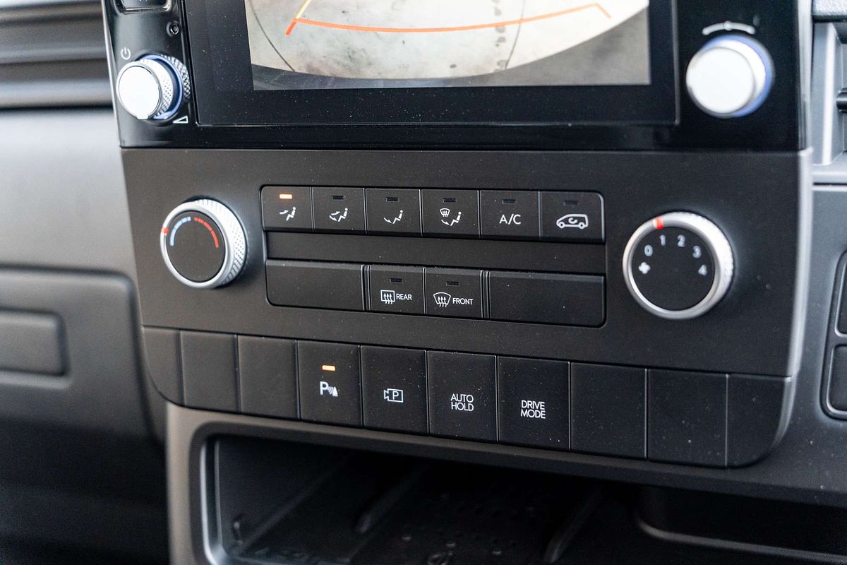 2025 Hyundai STARIA LOAD Premium US4.V3