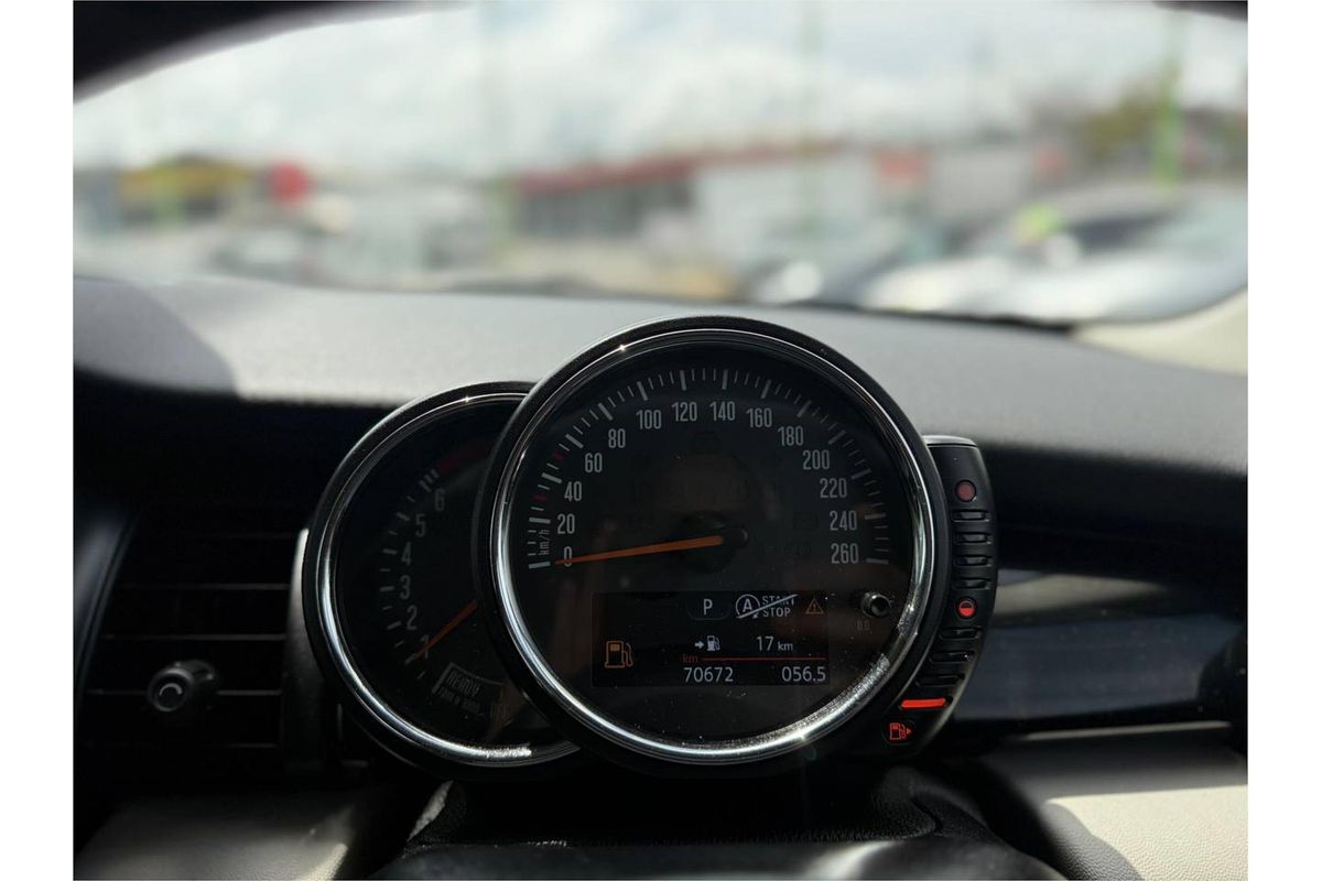 2017 MINI Hatch COOPER F55