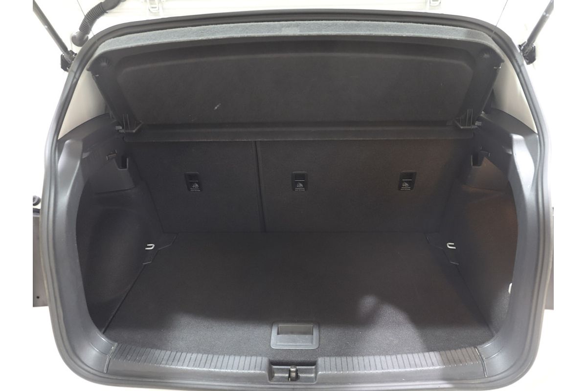 MY23 Volkswagen T-Cross 85TSI Life 7 Speed DSG