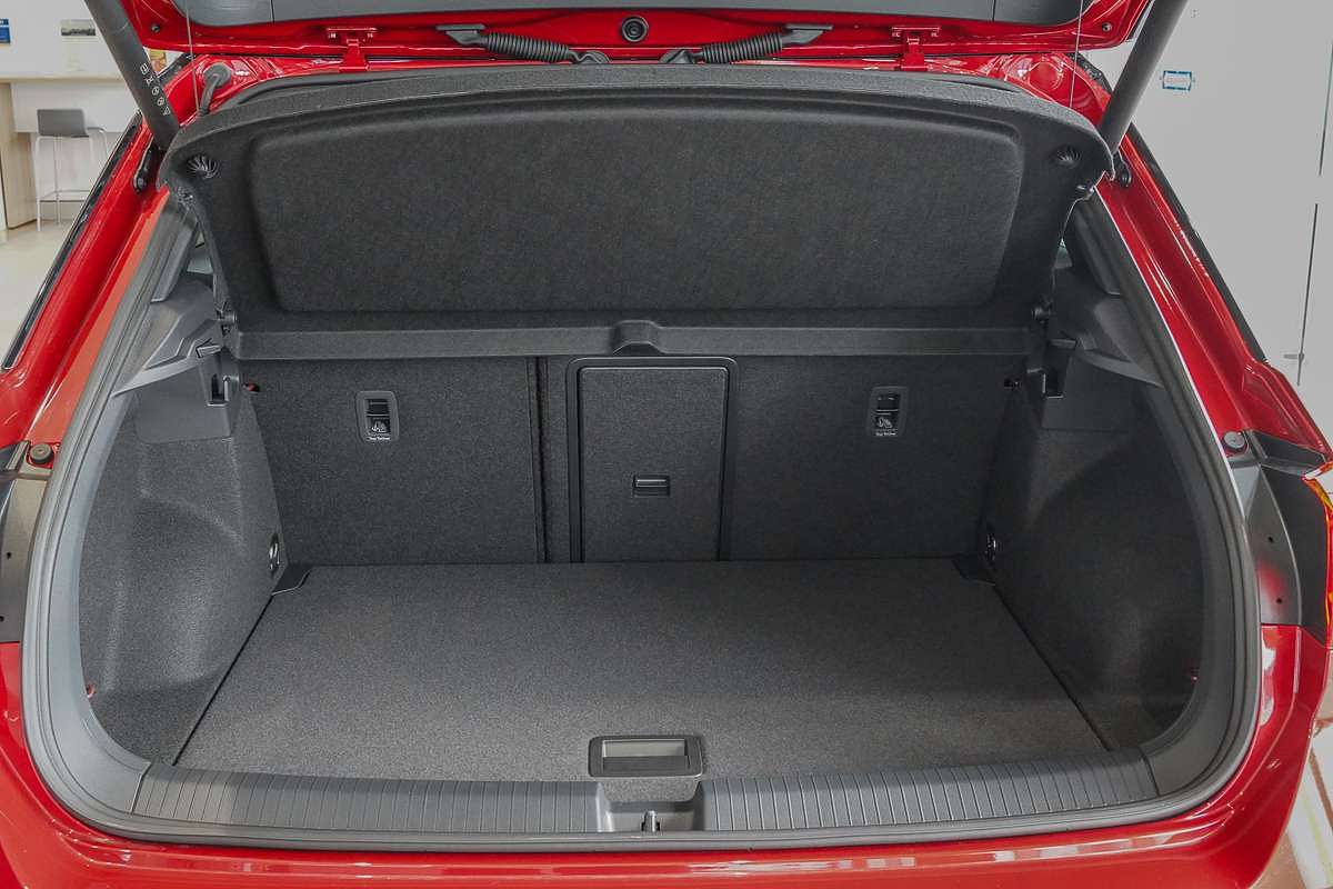 2025 Volkswagen T-Roc R D11