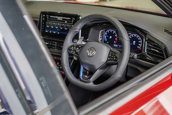 2025 Volkswagen T-Roc R D11