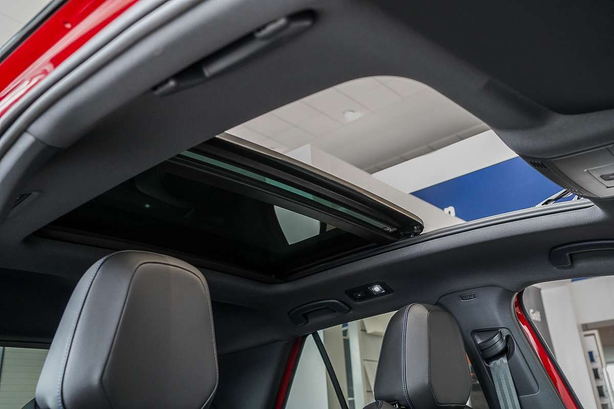 2025 Volkswagen T-Roc R D11