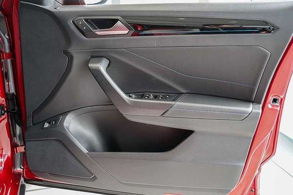 2025 Volkswagen T-Roc R D11