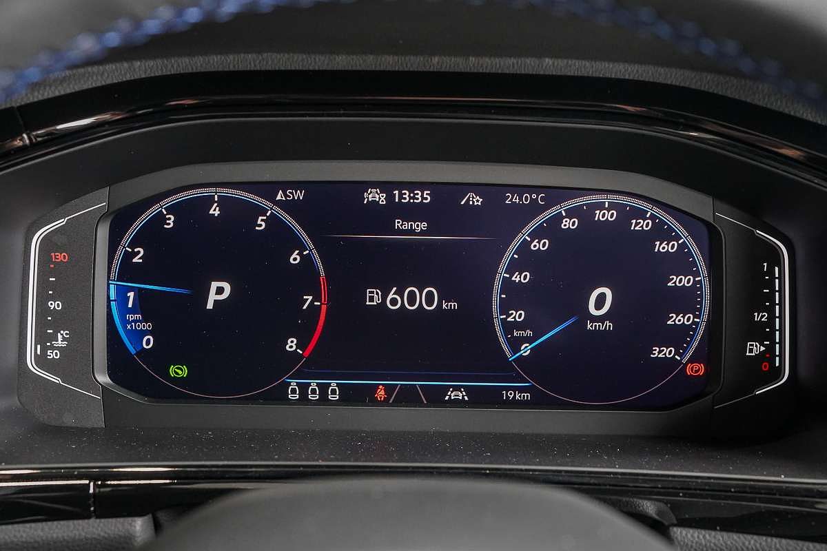 2025 Volkswagen T-Roc R D11