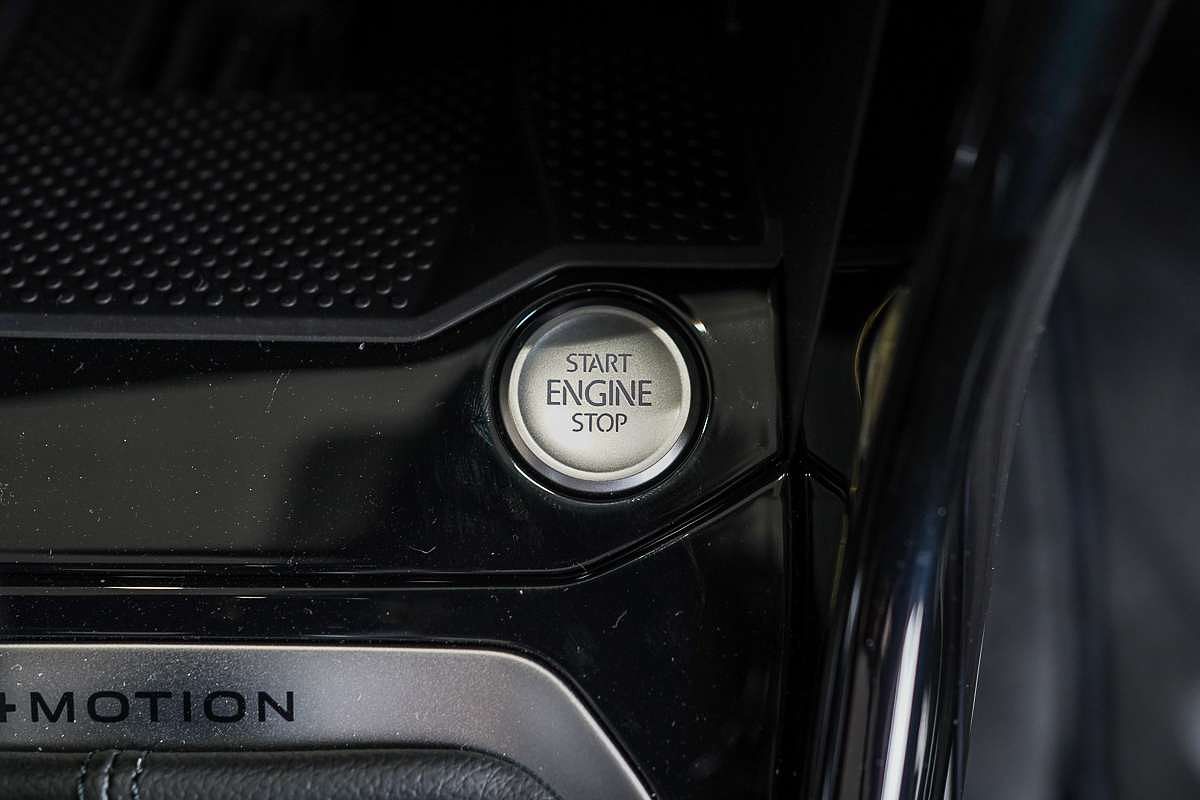 2025 Volkswagen T-Roc R D11