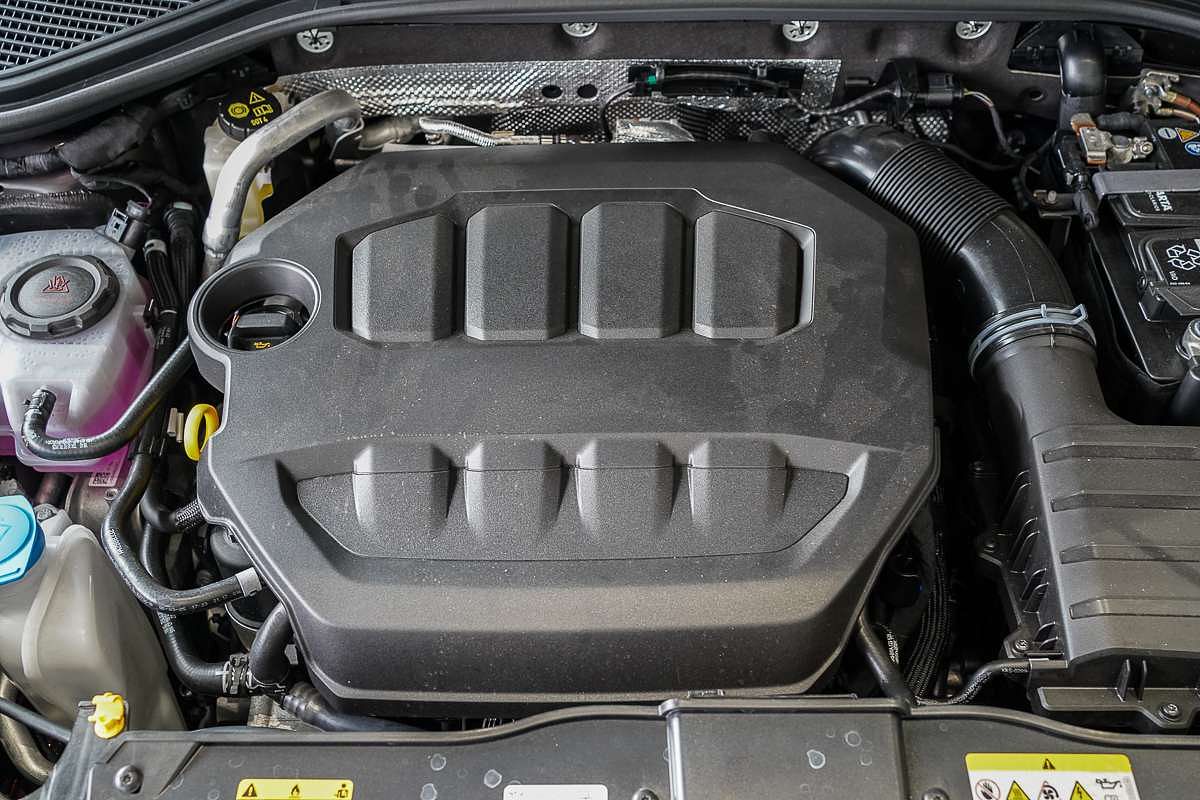 2025 Volkswagen T-Roc R D11