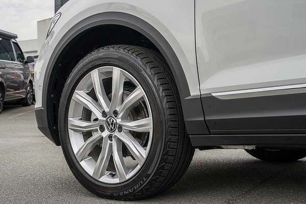 2025 Volkswagen T-Roc 110TSI Style D11