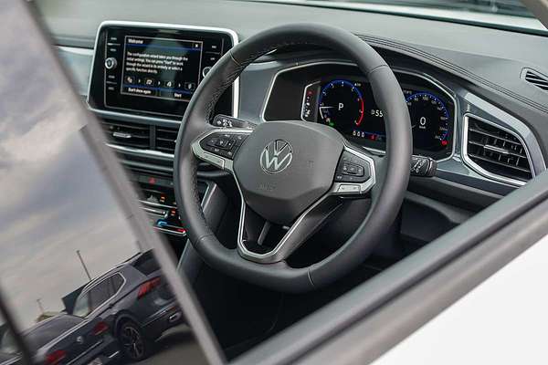 2025 Volkswagen T-Roc 110TSI Style D11