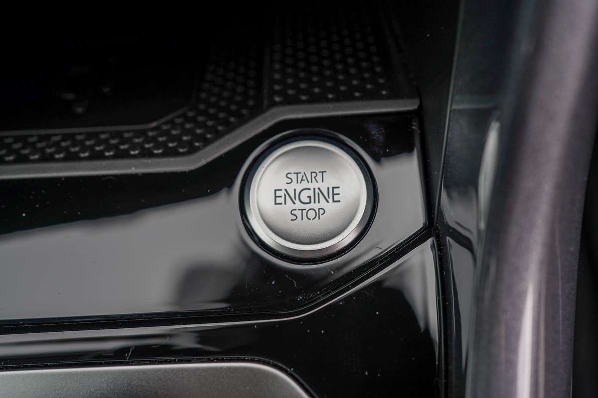 2025 Volkswagen T-Roc 110TSI Style D11