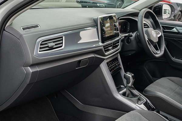 2025 Volkswagen T-Roc 110TSI Style D11