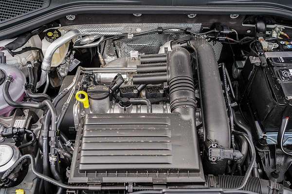 2025 Volkswagen T-Roc 110TSI Style D11