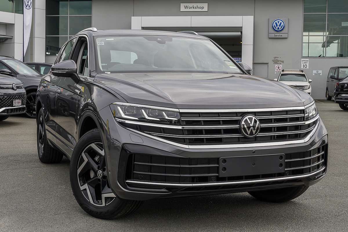 2025 Volkswagen Touareg 170TDI RC