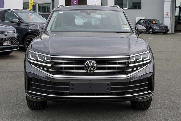 2025 Volkswagen Touareg 170TDI RC
