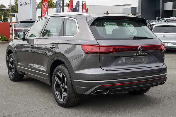 2025 Volkswagen Touareg 170TDI RC