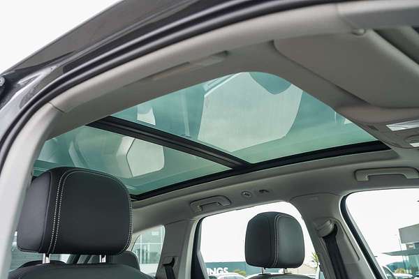 2025 Volkswagen Touareg 170TDI RC