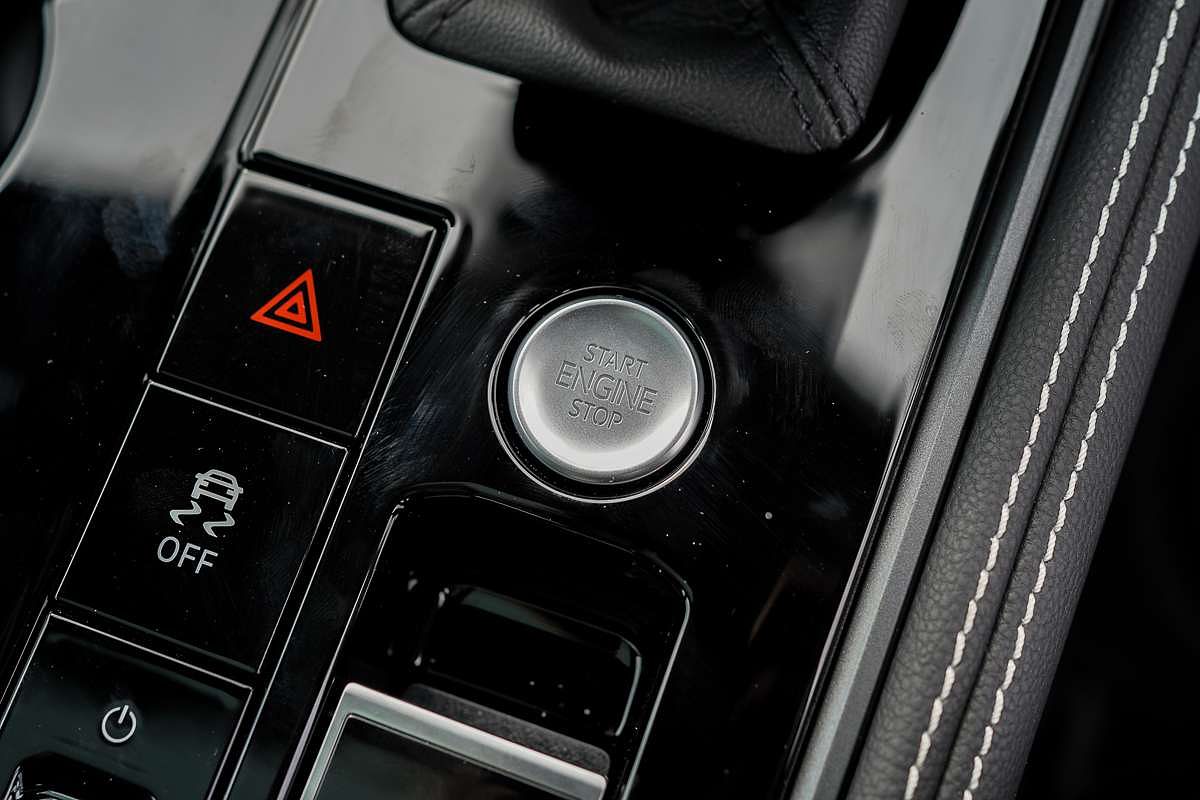 2025 Volkswagen Touareg 170TDI RC