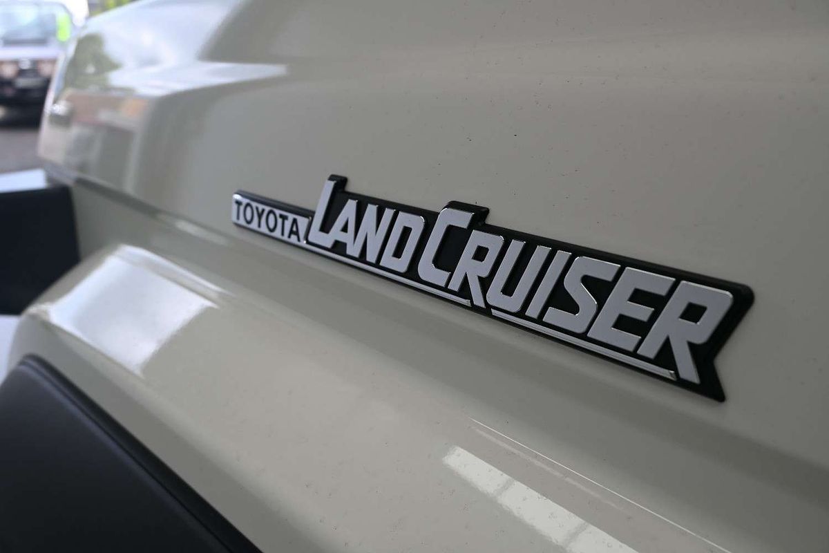 2025 Toyota Landcruiser GXL VDJL79R 4X4