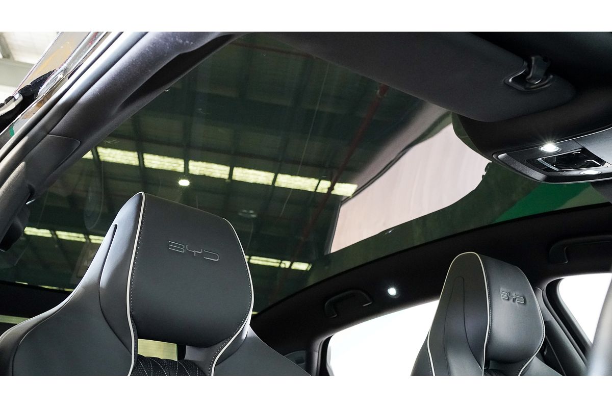 2024 BYD Seal Premium