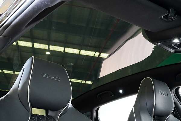 2024 BYD Seal Premium