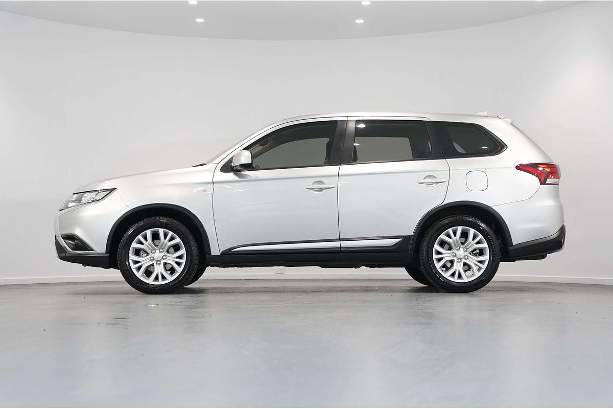 2020 Mitsubishi Outlander ES ZL