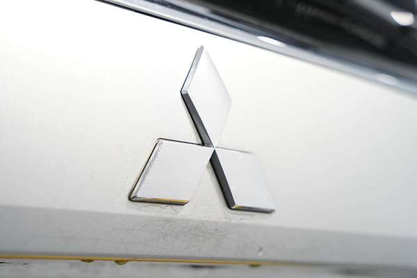 2020 Mitsubishi Outlander ES ZL