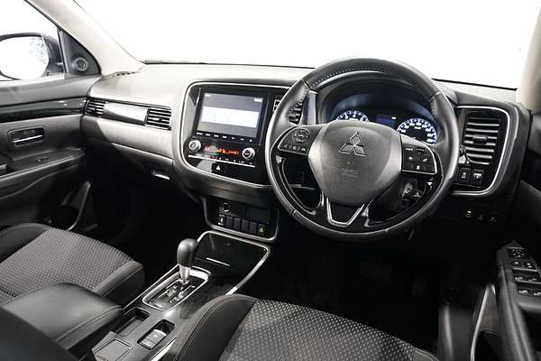 2020 Mitsubishi Outlander ES ZL