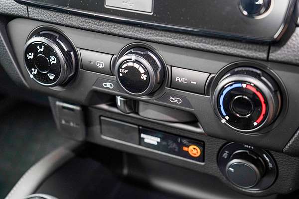 2025 Mazda BT-50 XT TF 4X4