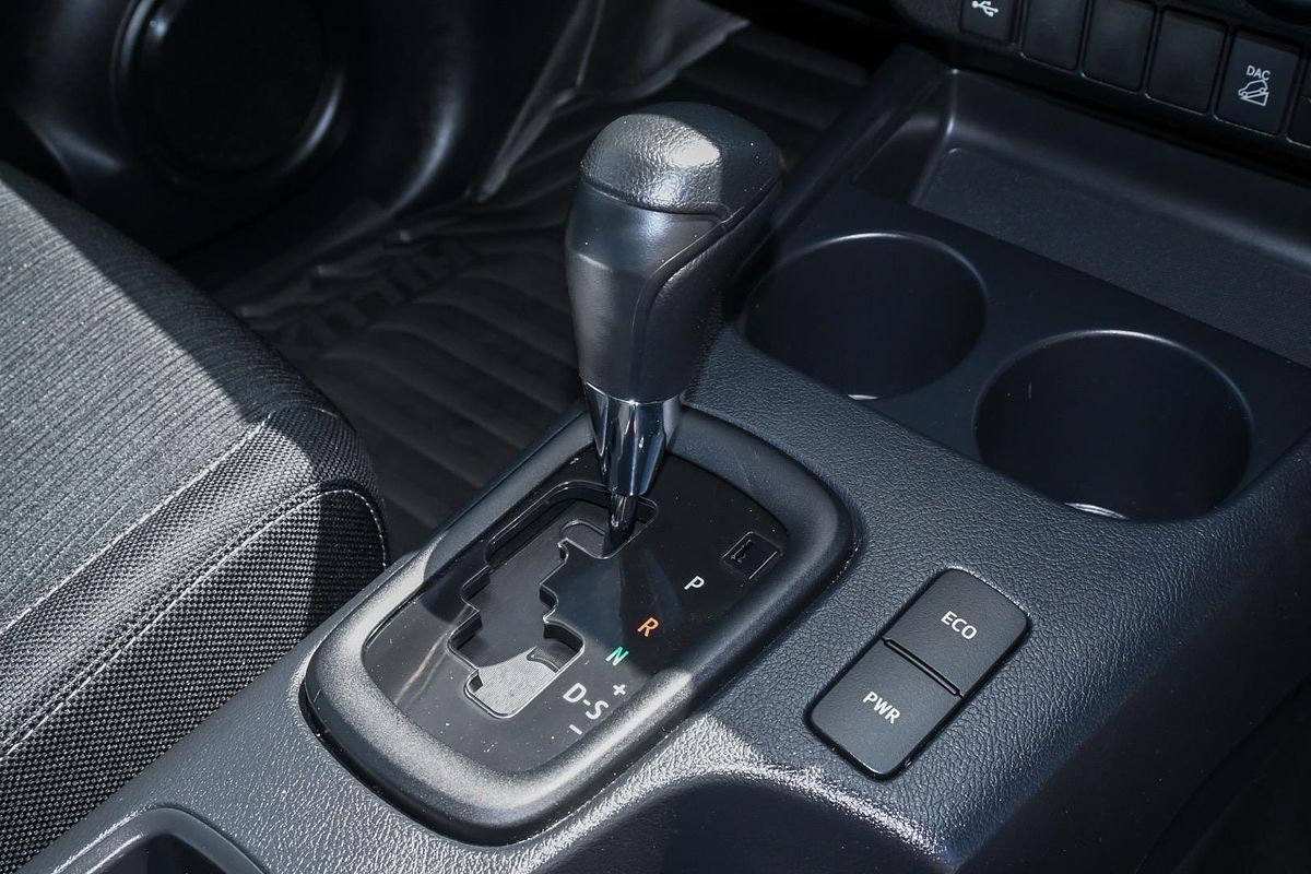 2024 Toyota Hilux SR GUN126R 4X4