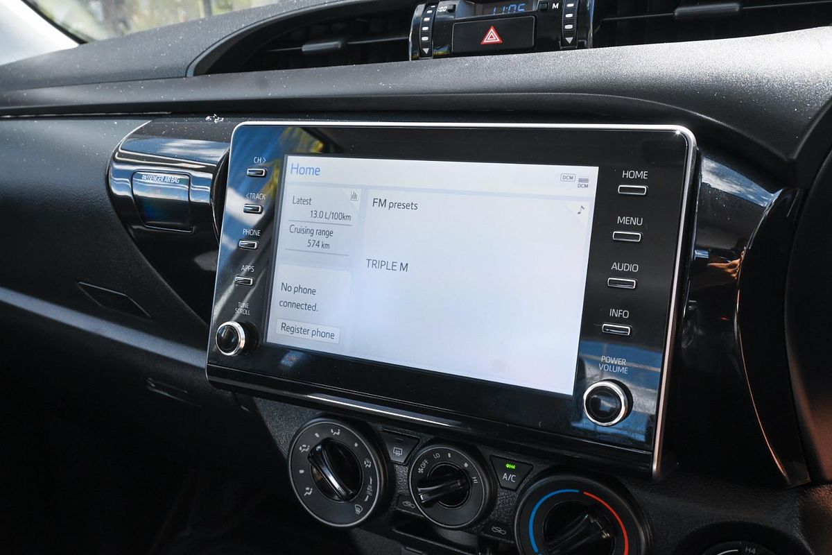 2024 Toyota Hilux SR GUN126R 4X4