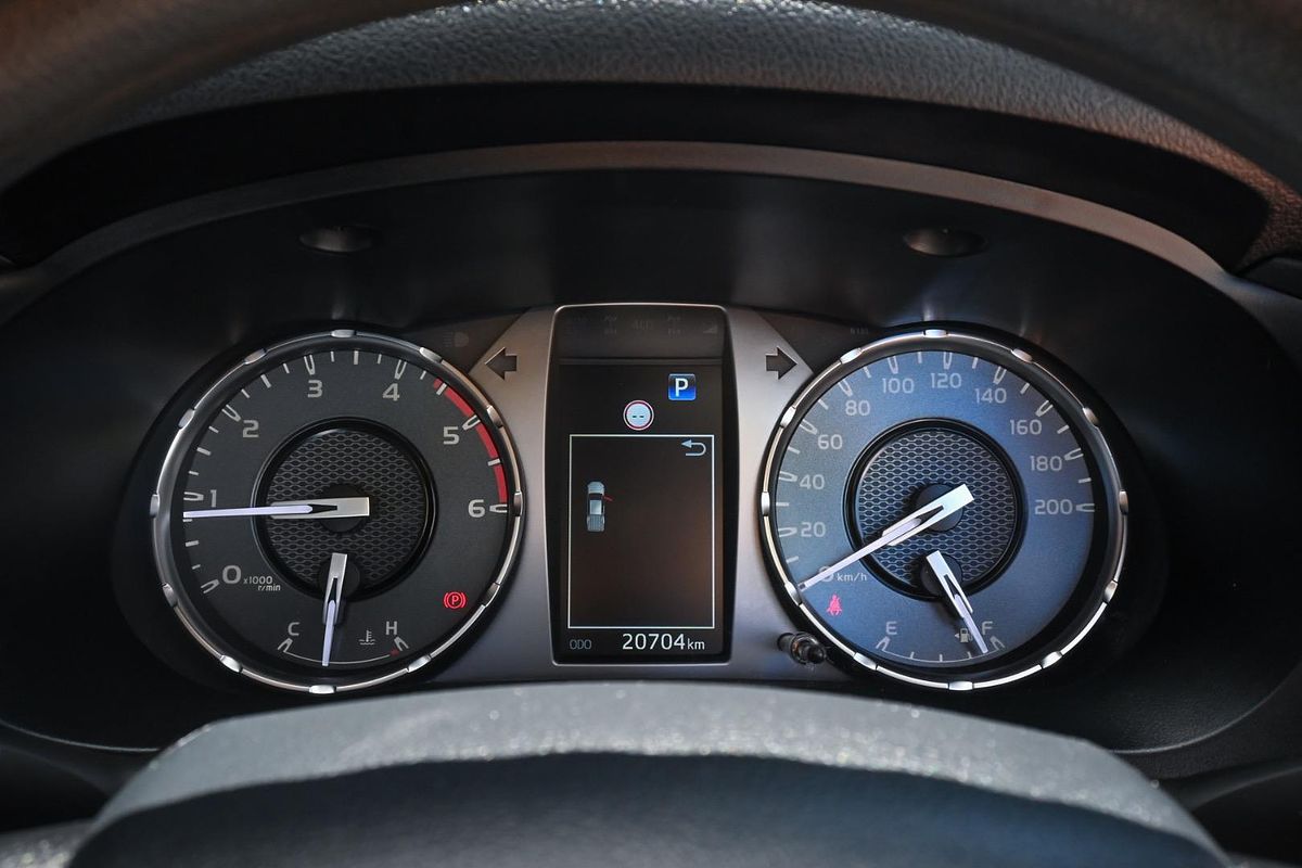 2024 Toyota Hilux SR GUN126R 4X4