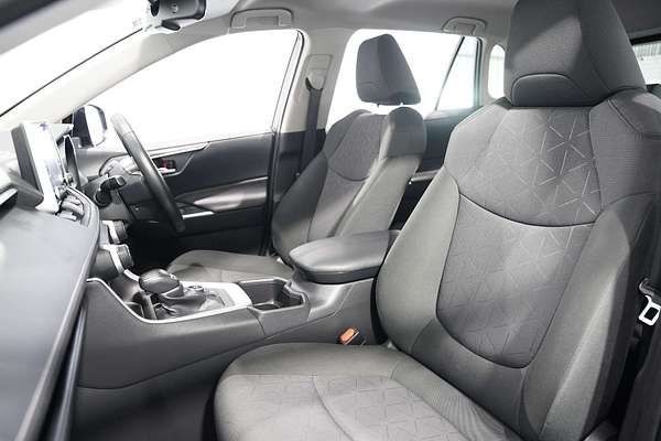 2022 Toyota RAV4 GXL AXAH54R