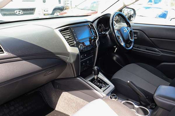 2022 Mitsubishi Triton GLX-R MR 4X4