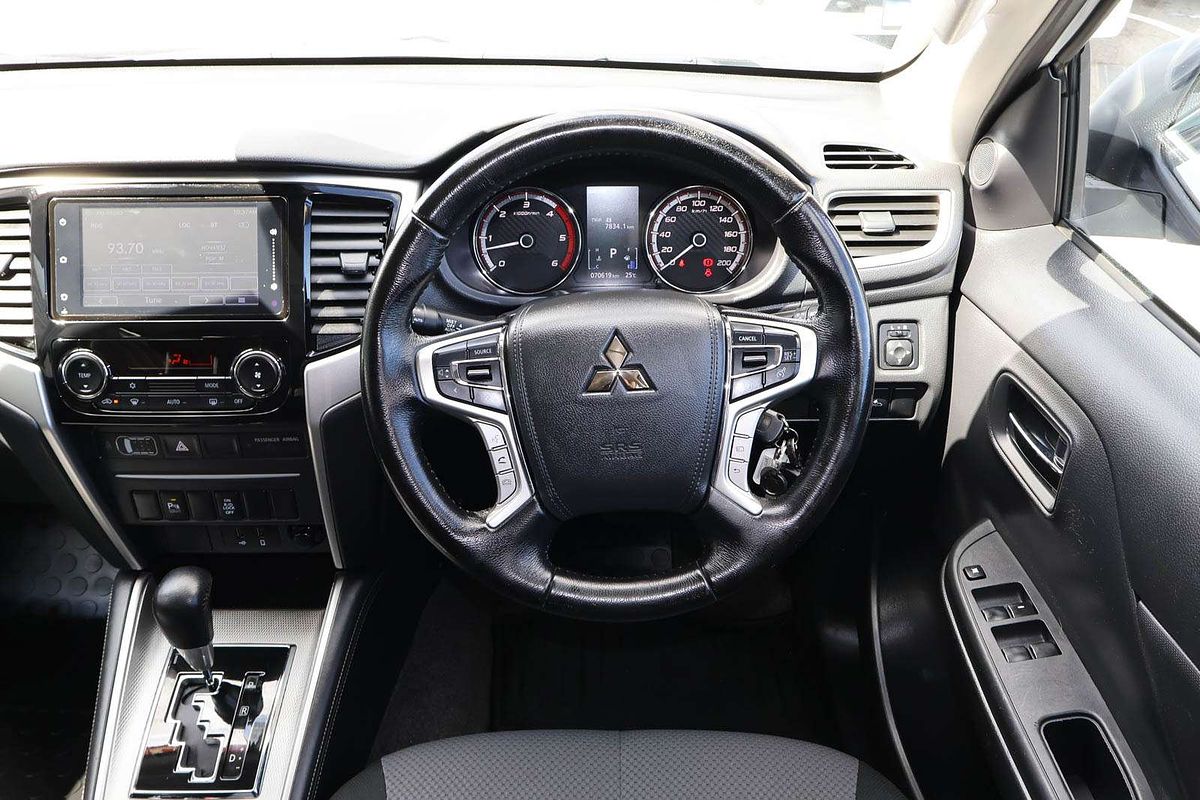 2022 Mitsubishi Triton GLX-R MR 4X4