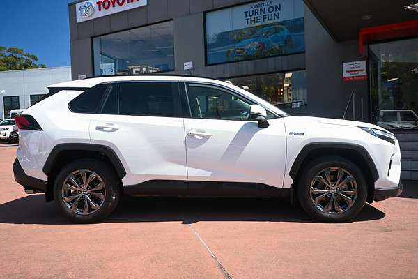 2024 Toyota RAV4 GXL AXAH52R