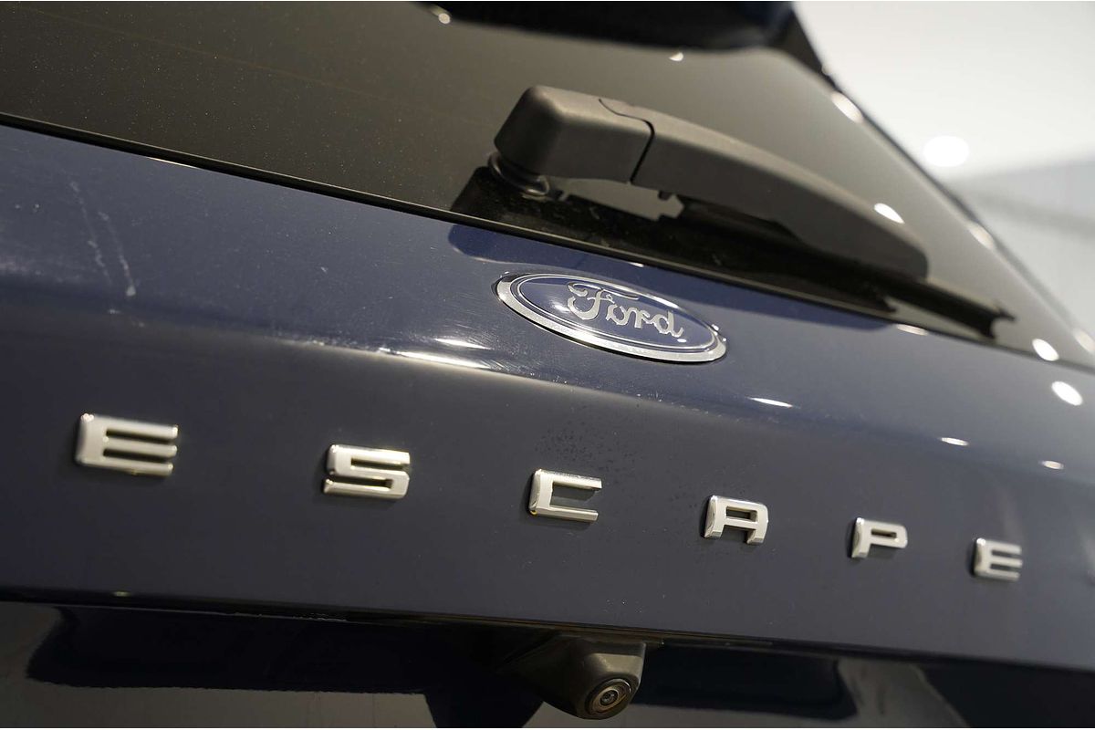 2021 Ford Escape ST-Line ZH