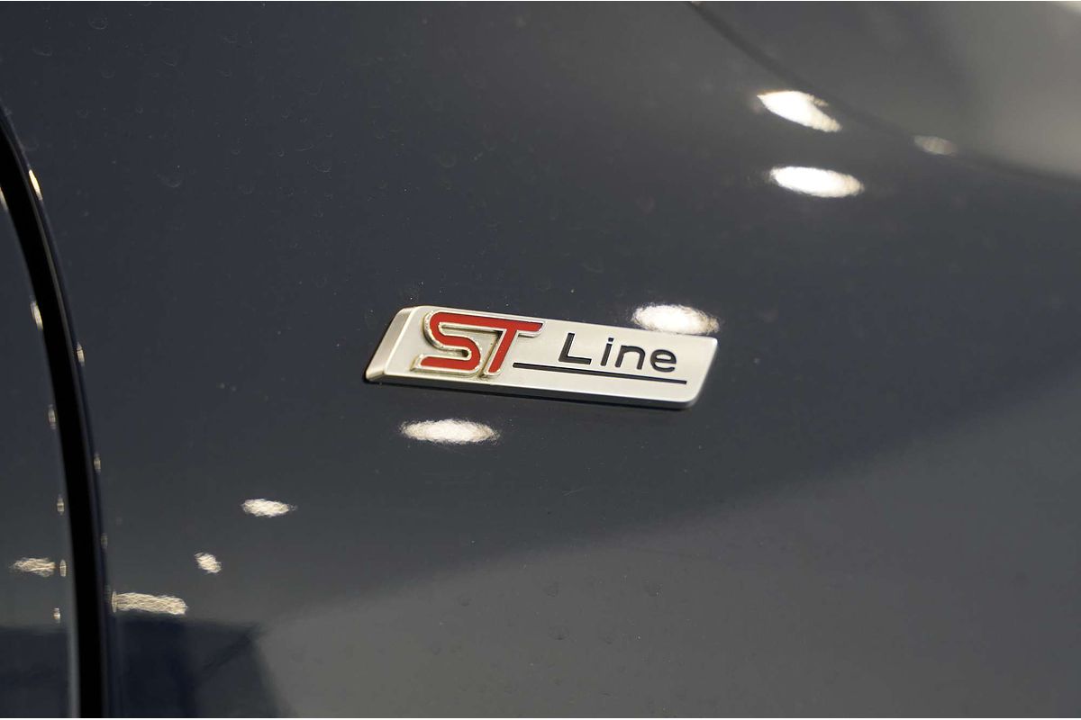 2021 Ford Escape ST-Line ZH