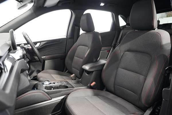 2021 Ford Escape ST-Line ZH