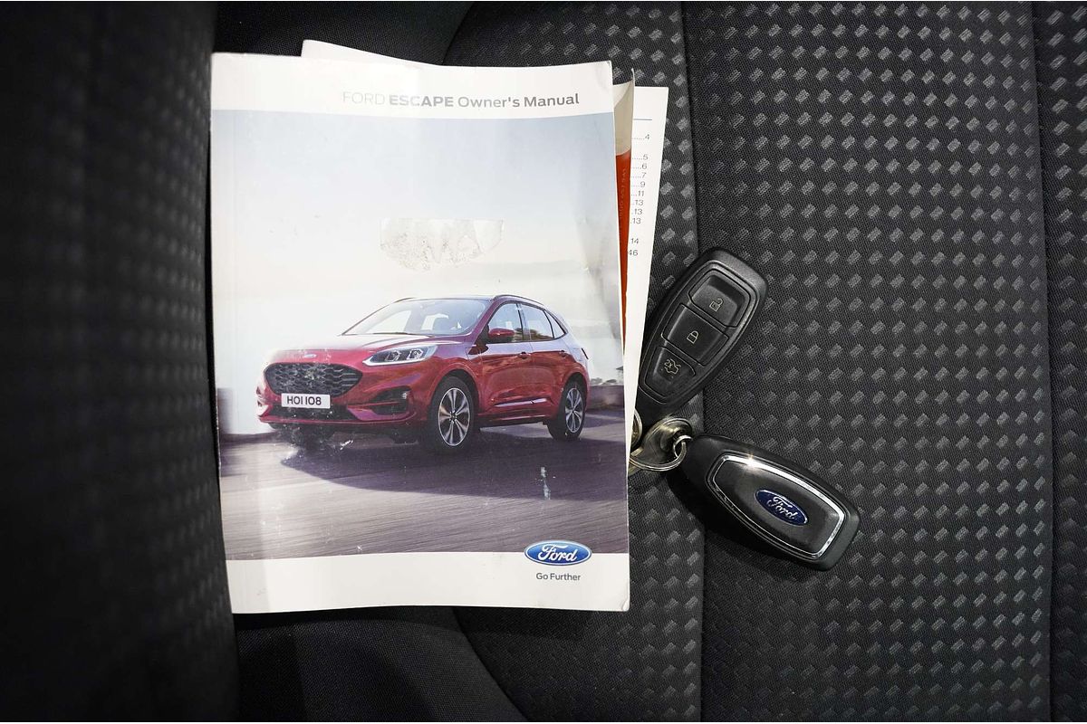 2021 Ford Escape ST-Line ZH