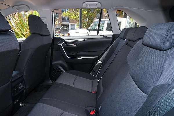 2024 Toyota RAV4 GXL AXAH52R