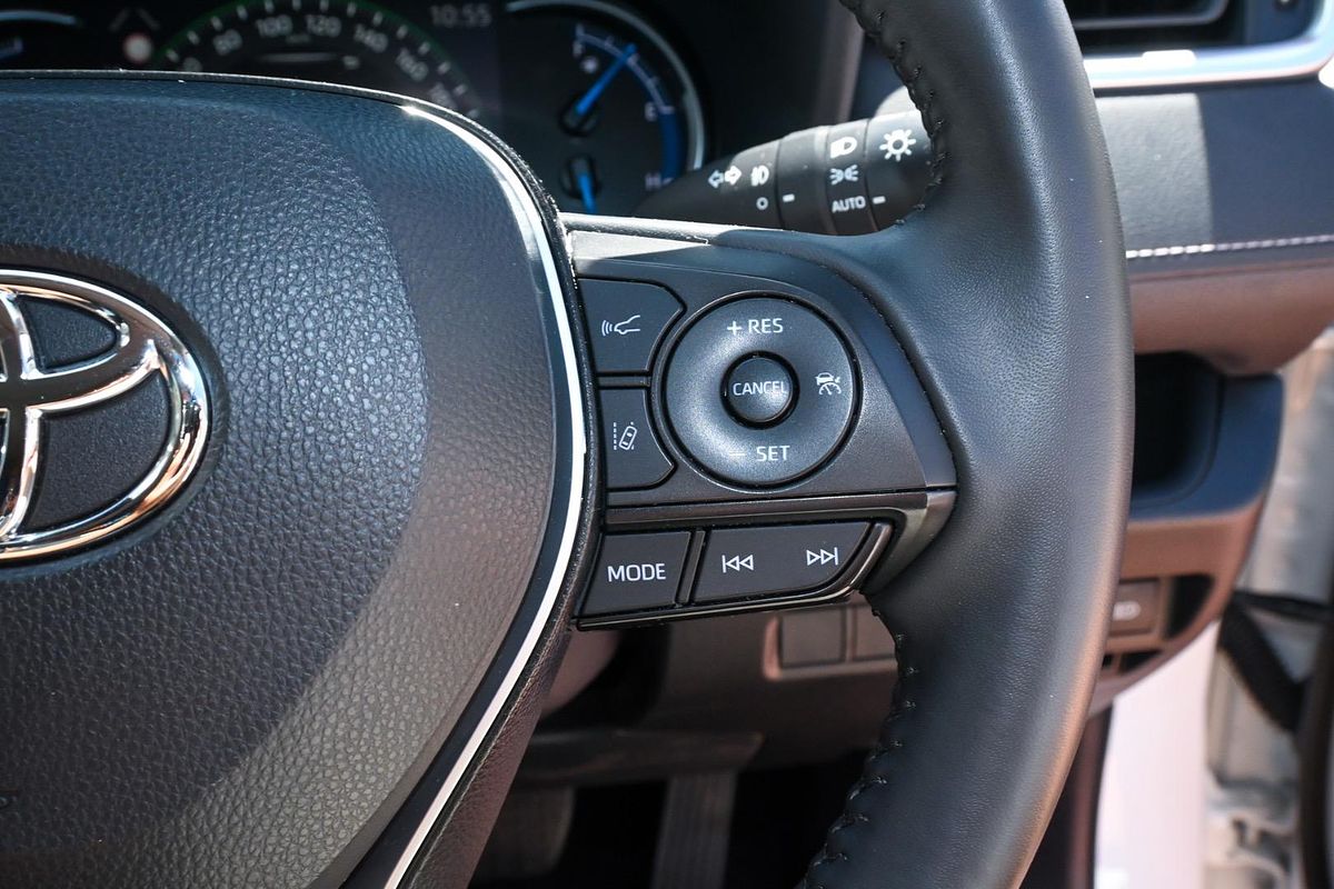 2024 Toyota RAV4 GXL AXAH52R