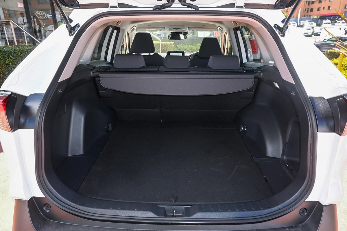 2024 Toyota RAV4 GXL AXAH52R