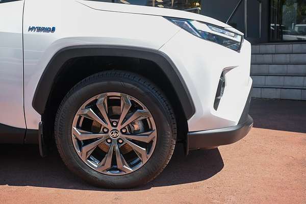 2024 Toyota RAV4 GXL AXAH52R