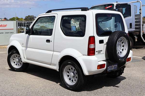2013 Suzuki Jimny Sierra SN413 T6